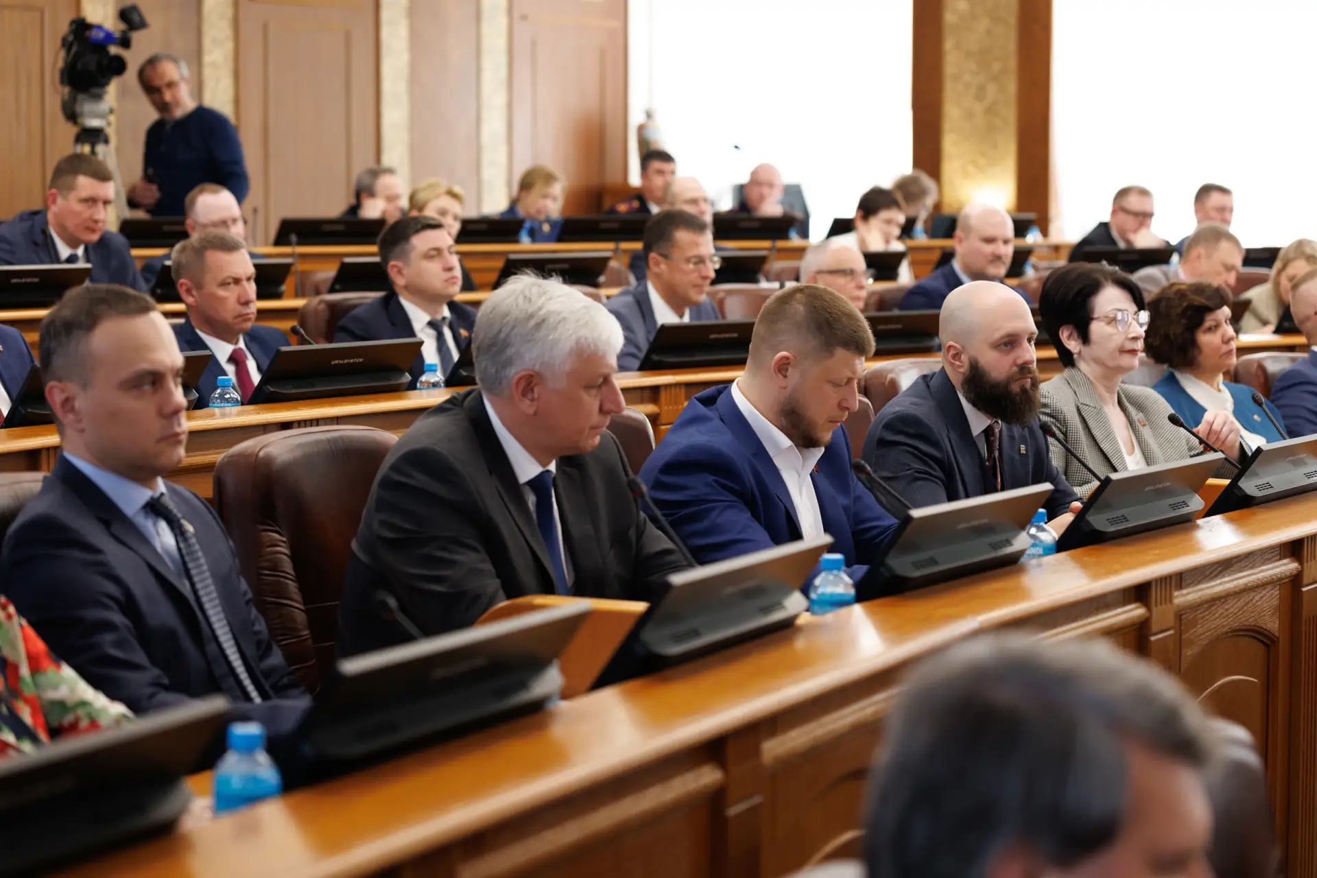 Сегодня принял участие в десятом заседании Законодательного Собрания Челябинской области