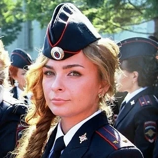 #ВБ #Отбой #Споки #Сладких #Снов #Девушка #Оружие #НаНочь #соружием #вформе #красавица