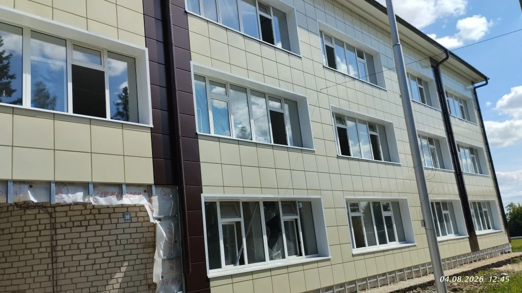 В Юськасинской школе продолжается капитальный ремонт