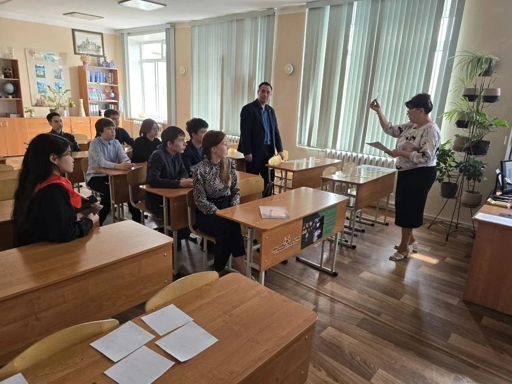Поздравляем наших ребят, учеников 8 класса, которые сегодня приняли участие в интеллектуальном квест
