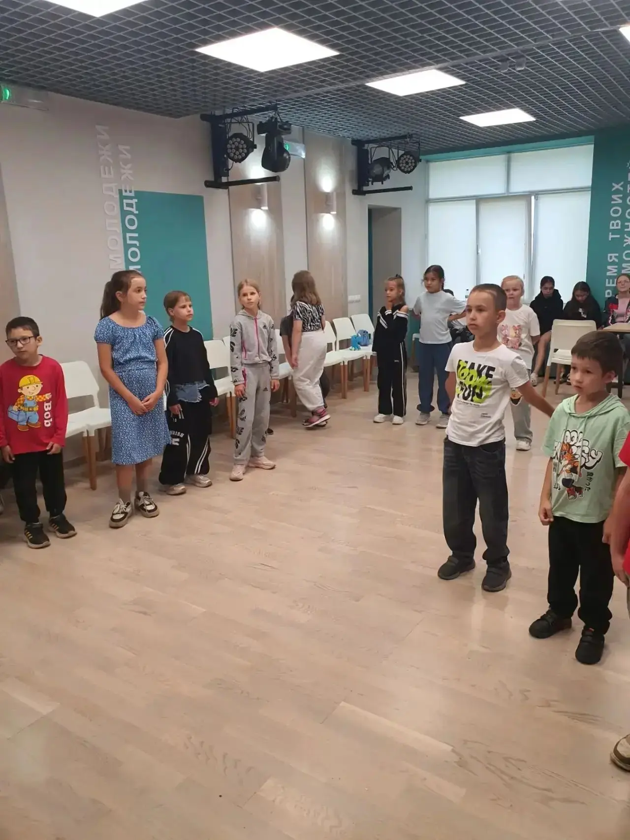 Сегодня ребята пришкольного лагеря посетили МЦ «Высота».  Голос, уверенность и внимание зала — всё н