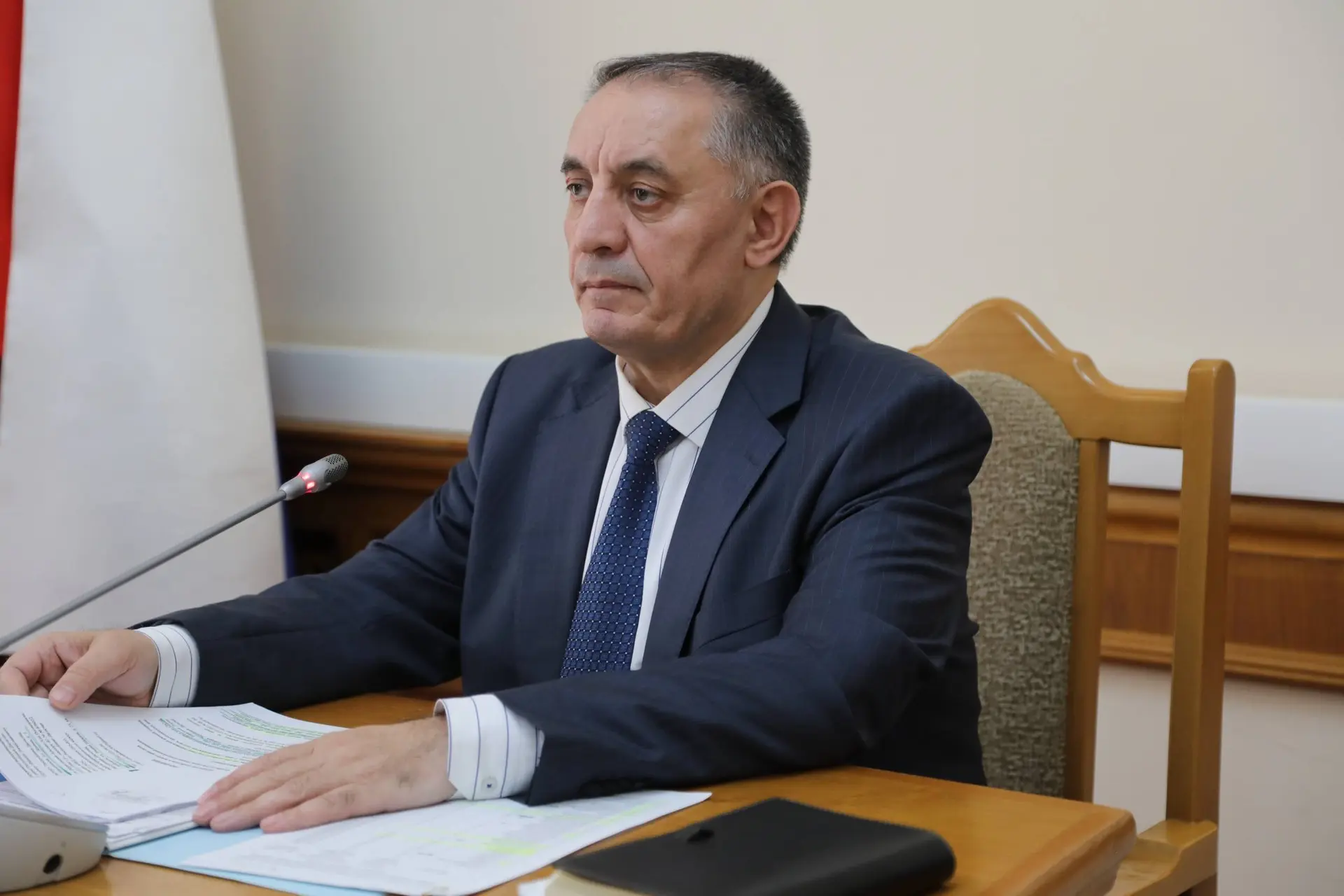 🪖Вопросы оказания соцподдержки и помощи участникам СВО обсудили в Правительстве Дагестана