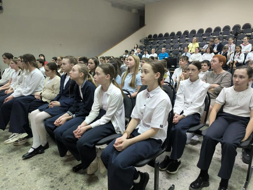 Особенный урок мужества прошёл в нашей школе В нашей школе состоялся по-настоящему особенный урок му