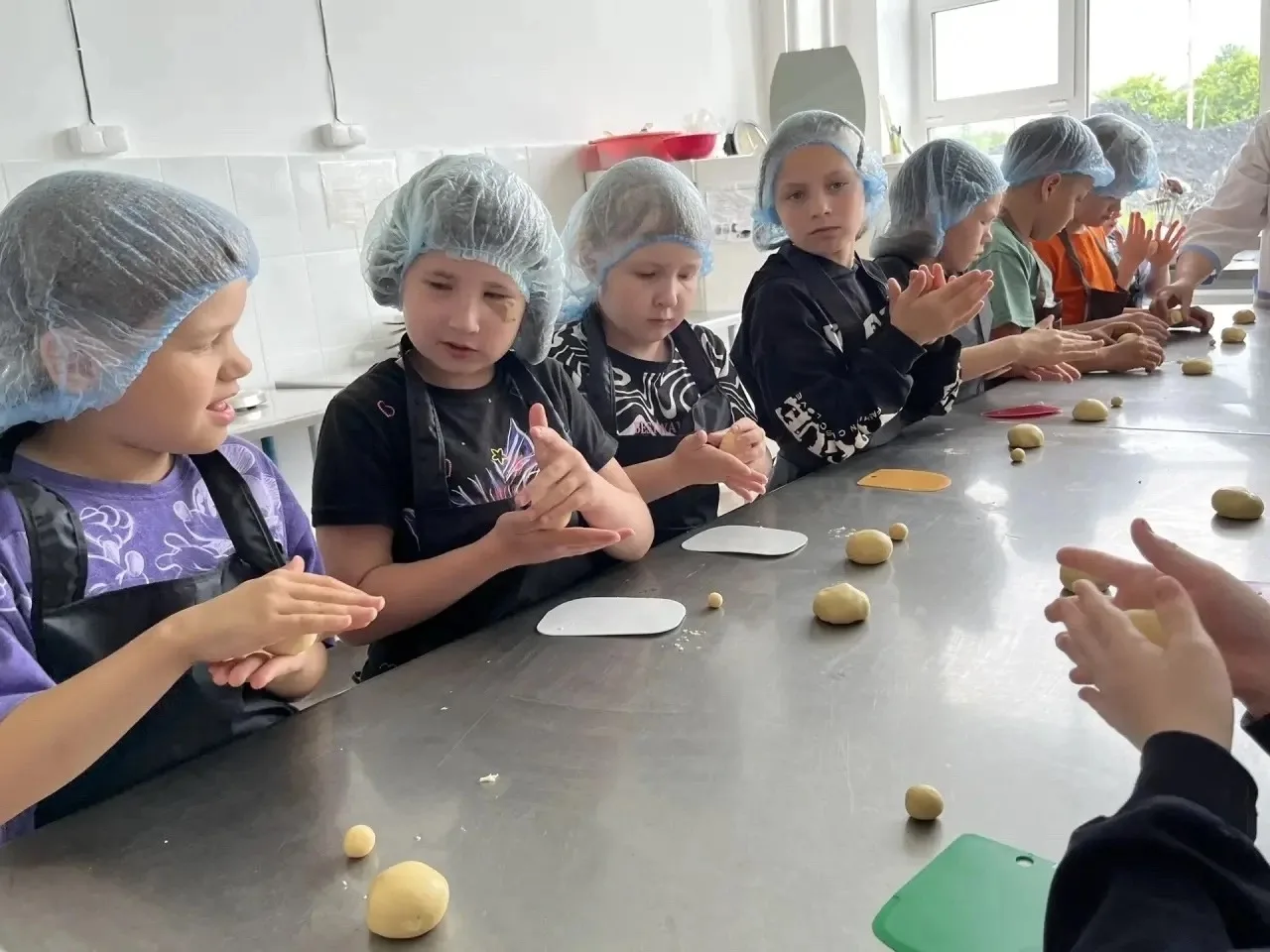 🌟 Третий день в лагере с дневным пребыванием «Народов много – Родина одна» 🇷🇺 прошёл...