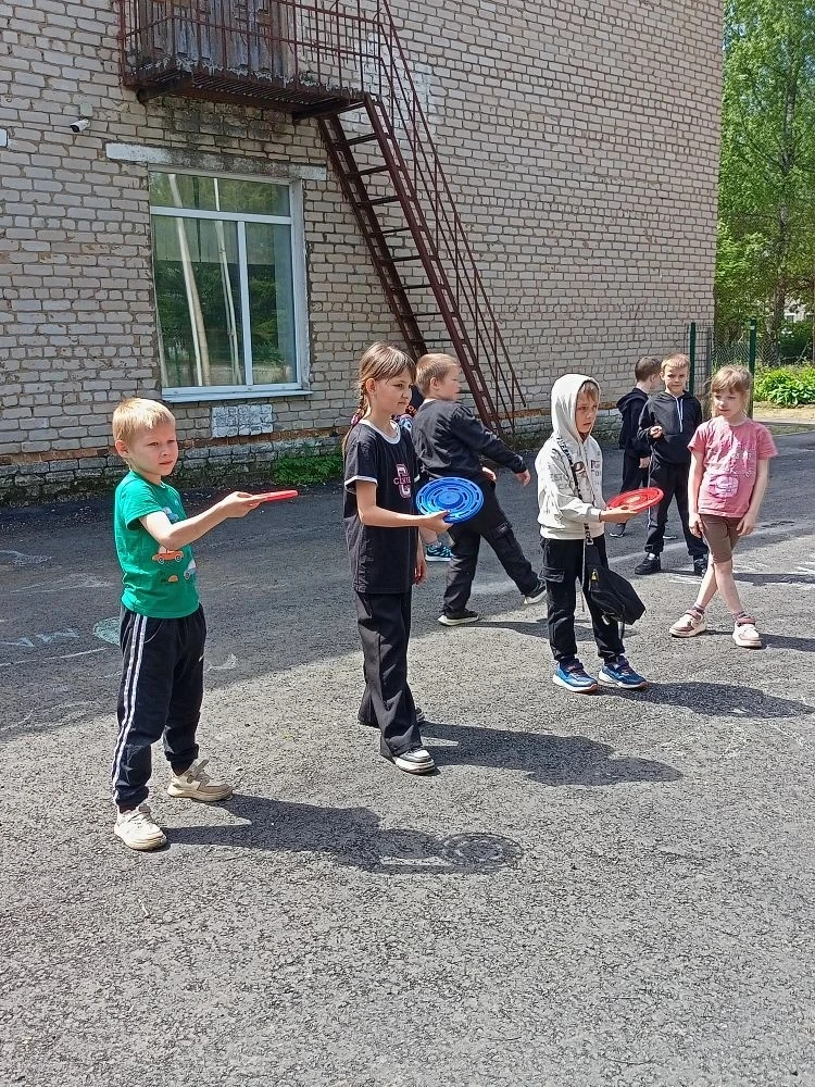 👫Детство невозможно представить без веселых забав, особенно когда они проходят под отк...