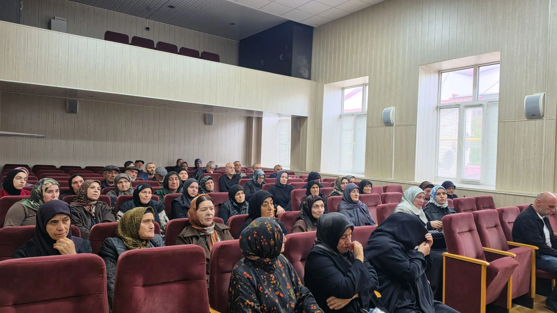 В Ботлихском районе обсудили меры поддержки семей участников СВО