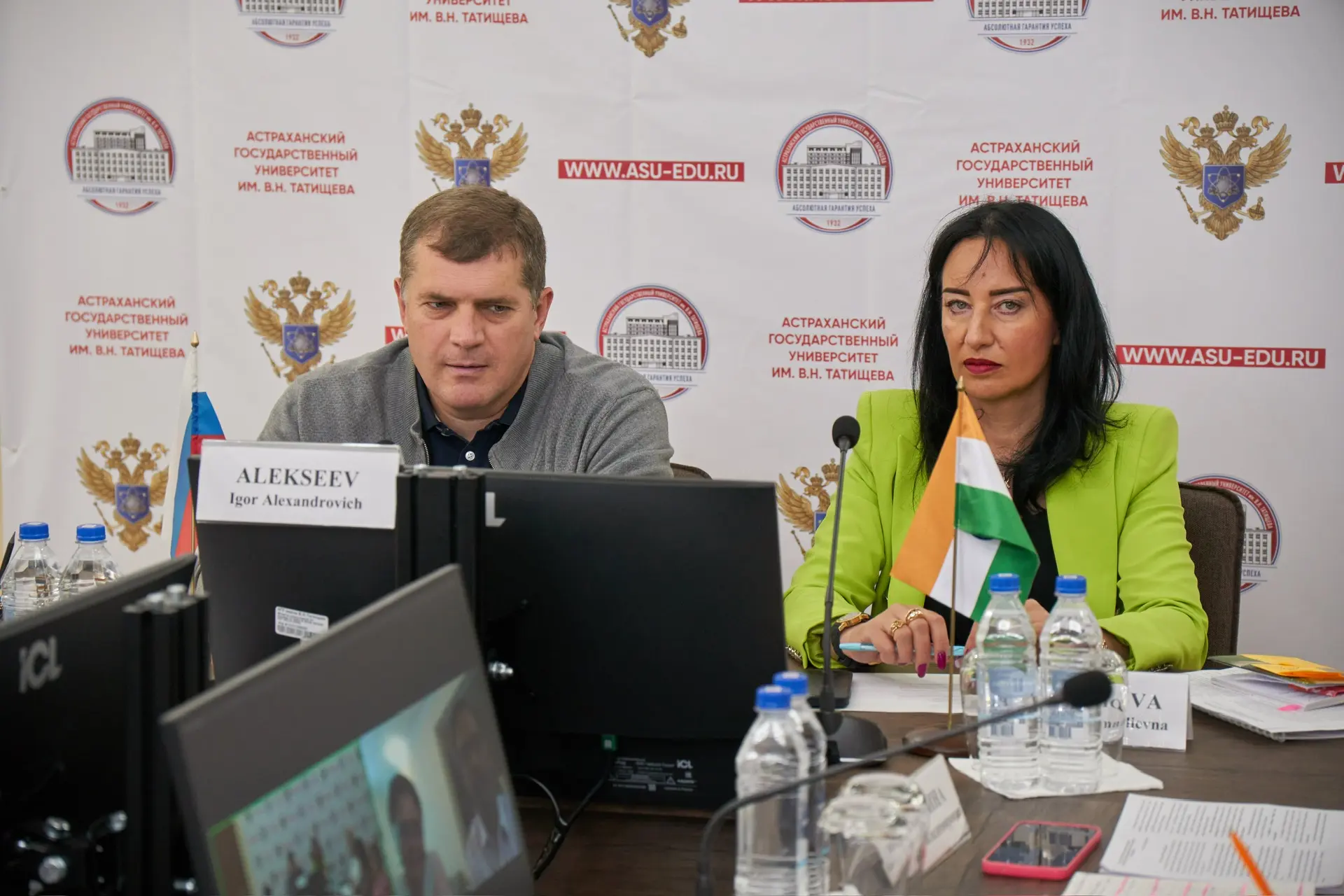 Встретился с представителями Департамента высшего образования Правительства штата Раджа...