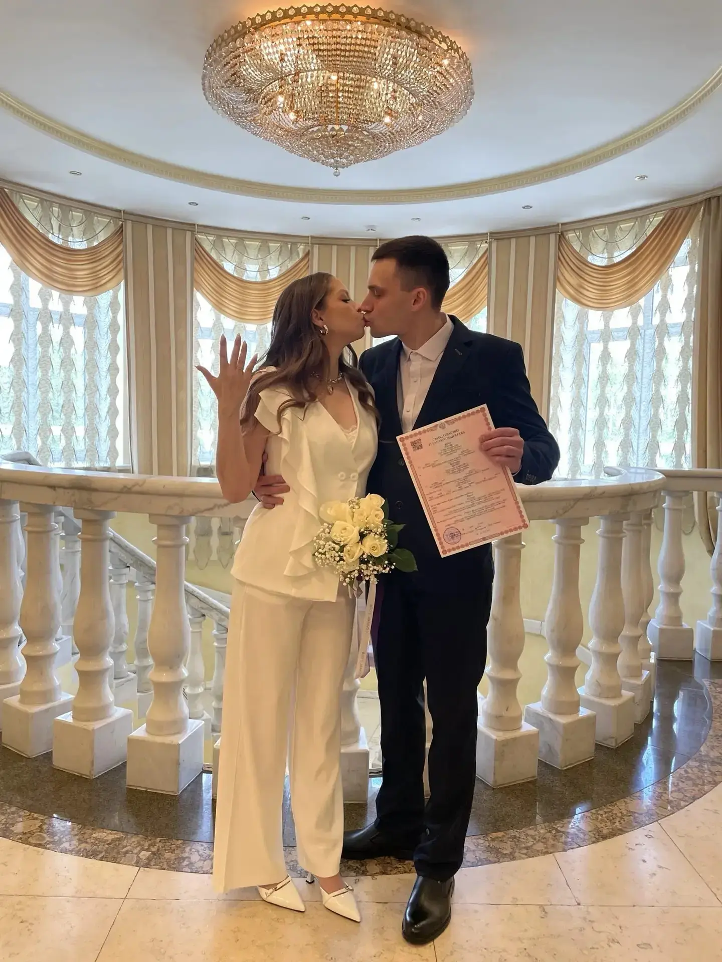 💞Весенний май — время для настоящей любви.