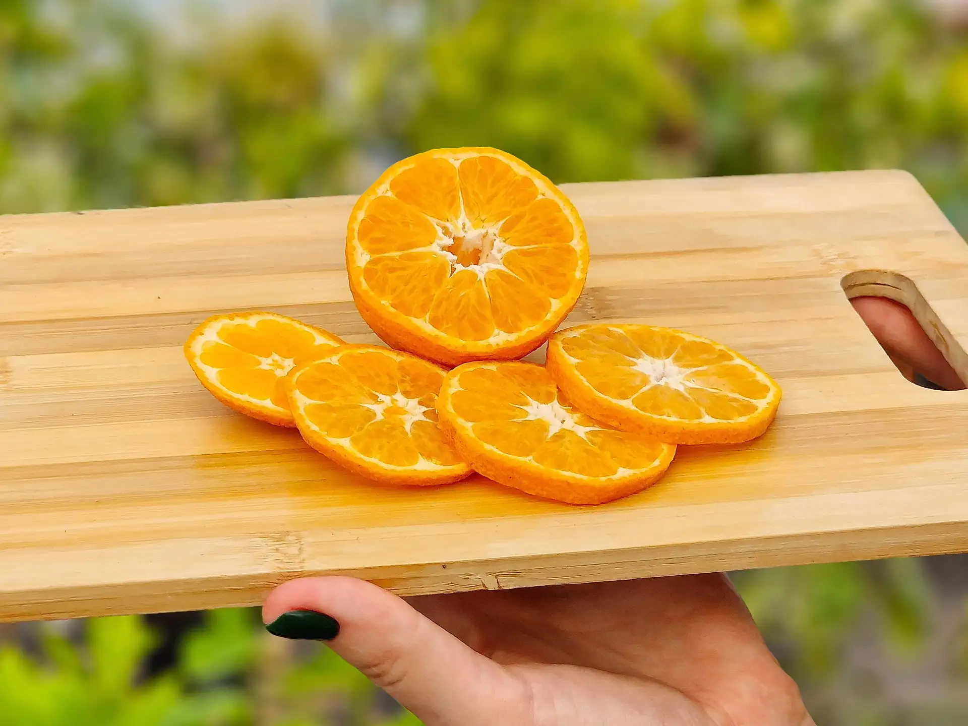 🍊 Клементин Корсика 2 - очень достойный сорт  Разрезали сегодня Корсику 2 - и честно скажу, сорт реа