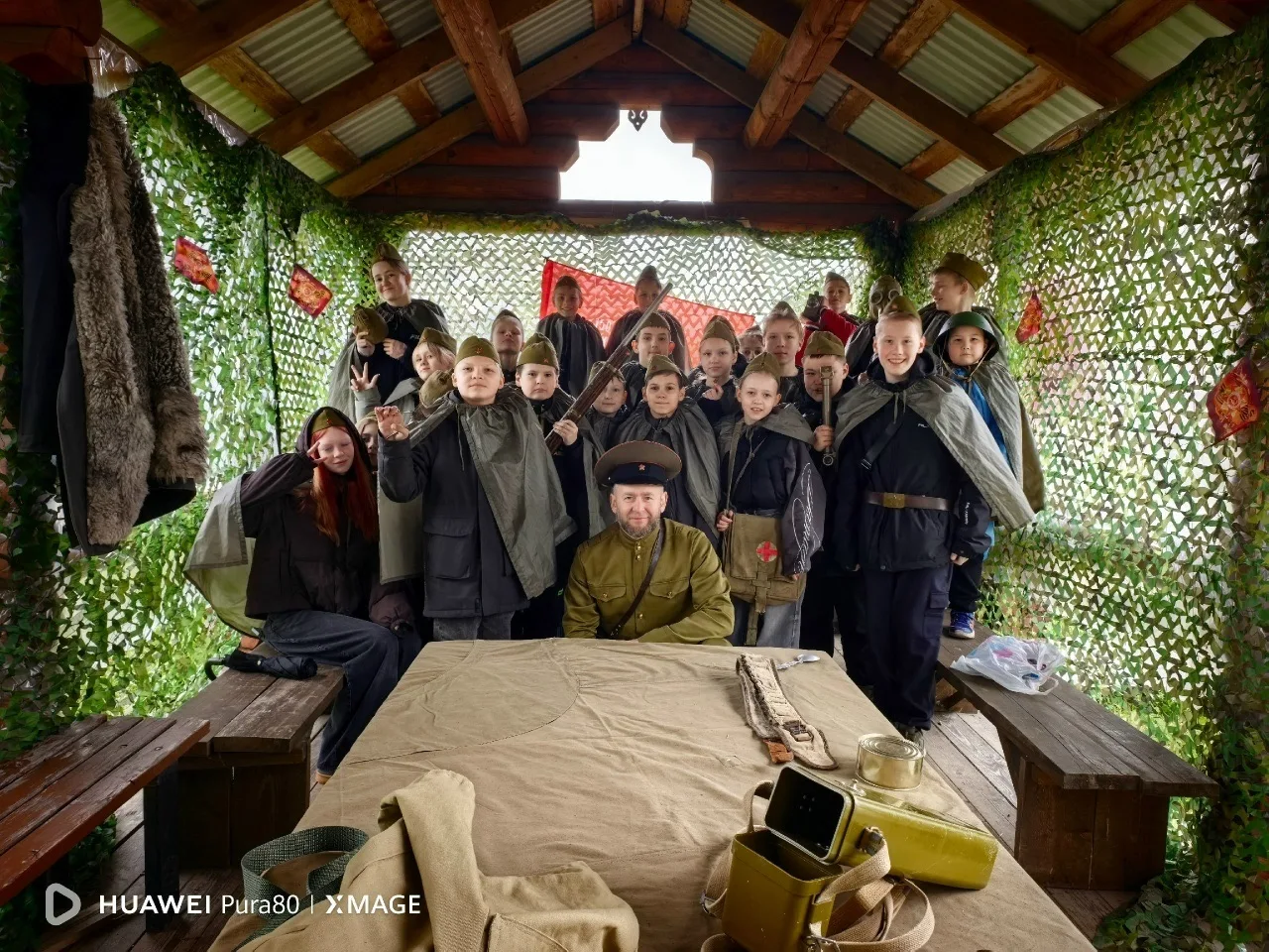 #Школа22 #ТакойДень  Ученики 6В клааса и 6К класса (кл. руководитель обоих классов Кычина Е. В.) ста