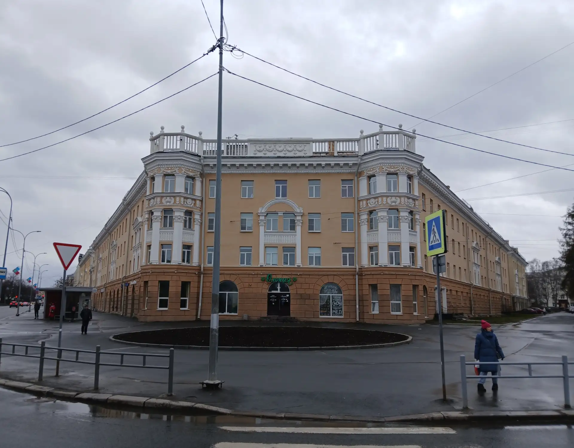 📅 70 лет назад, в 1956 году, в Петрозаводске на проспекте Карла Маркса завершено строительство двух