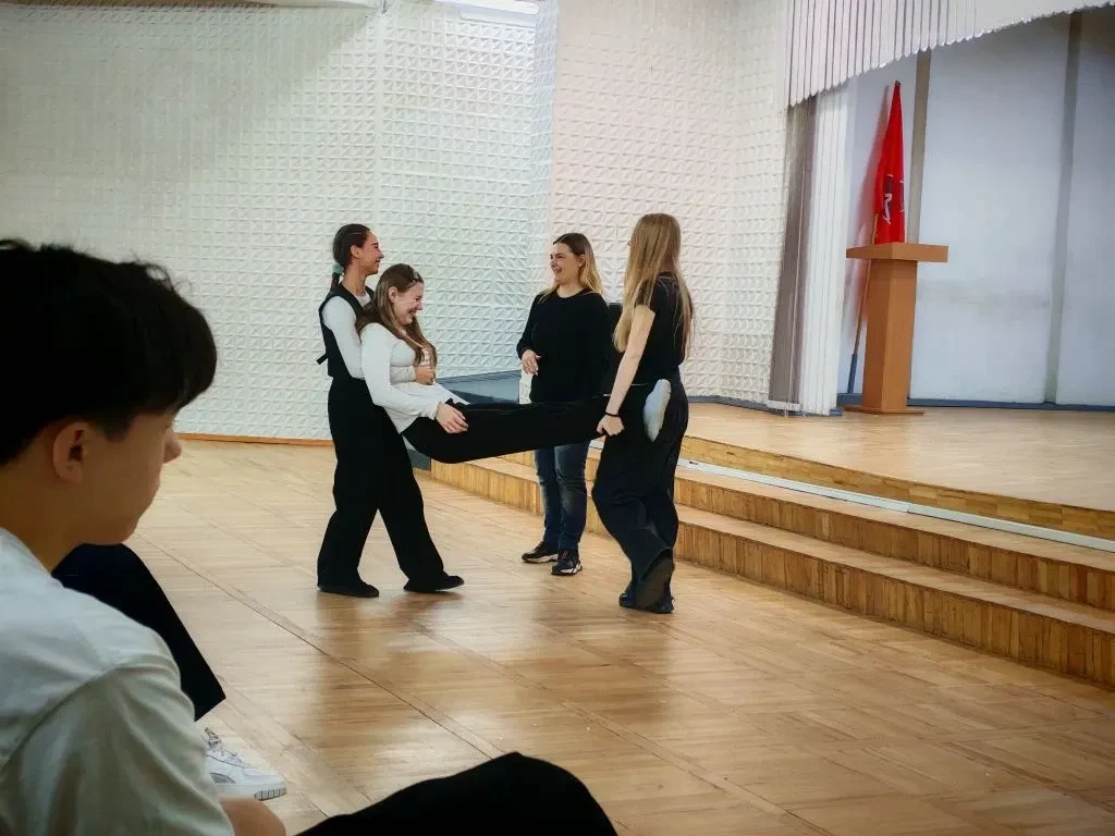 В марте прошла серия профилактических тренингов от ГБУ РО "Наркологический диспансер" для учащихся 7