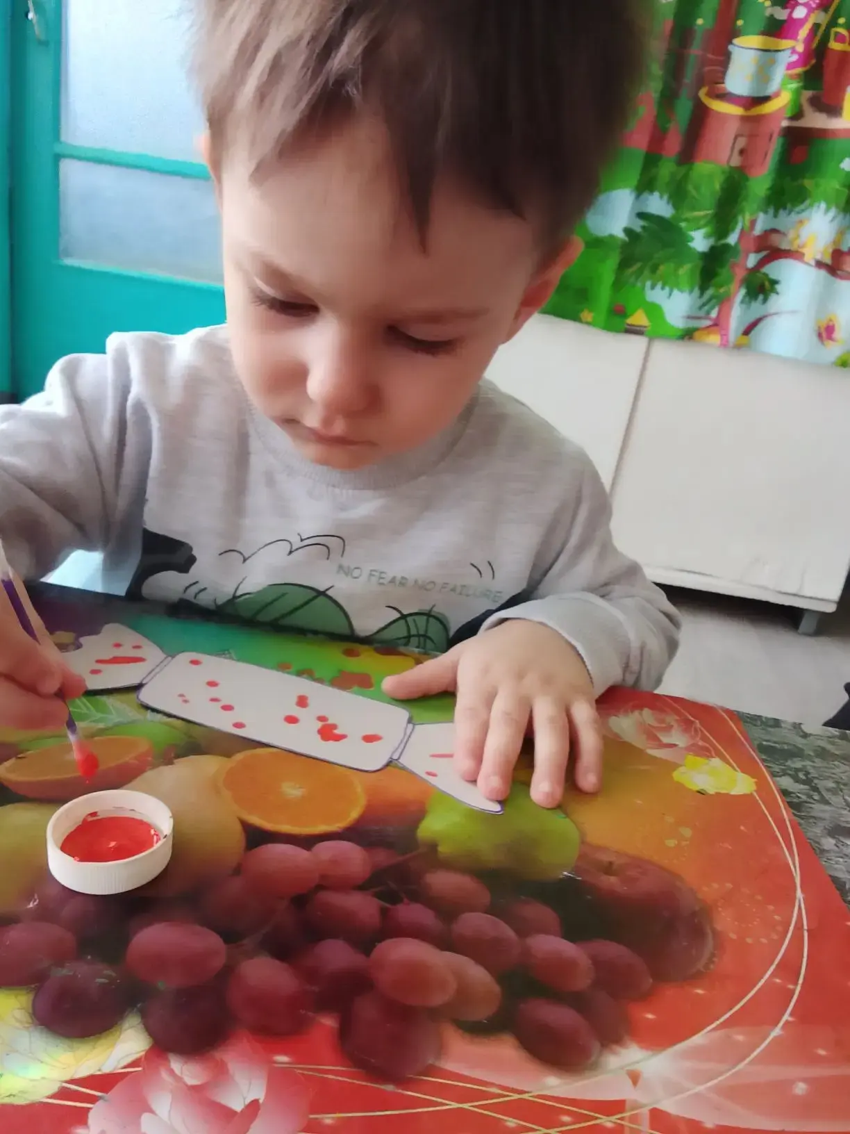 Рисование в младшей группе на тему" Конфеты для куклы Кати"🍬