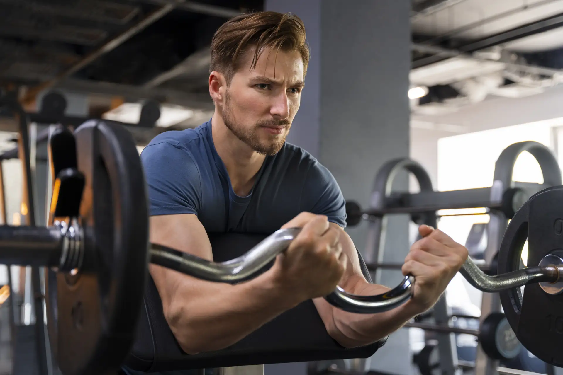🏋️‍♂️ Спорт помогает похудеть, но есть и другой способ.