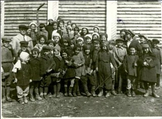 Дата 11 июня в фондовых коллекциях Воркутинского музейно-выставочного центра.
В фондах ВМВЦ хранится
