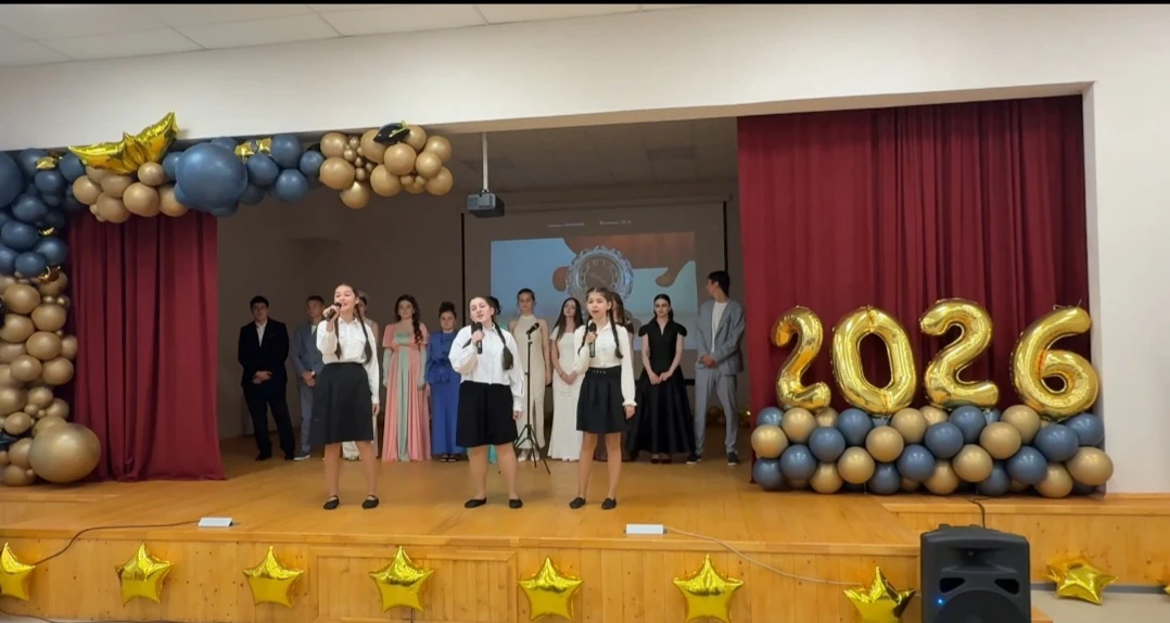 ✨️27.06.2026г. в МКОУ "СОШ N17" прошла торжественная церемония вручения аттестатов о среднем общем о