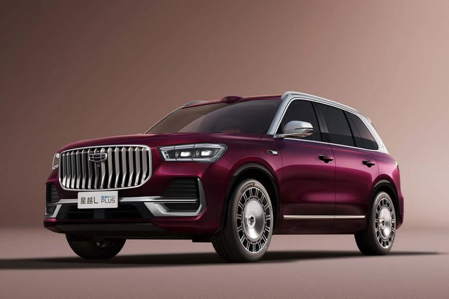 Geely Monjaro Plus вырос до 4955 мм — и решил стать китайским люксом