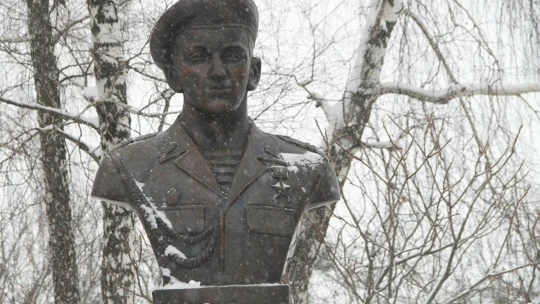 3 октября 1979 года родился Юрий Васильевич Ворновской — Герой Российской Федерации (по...