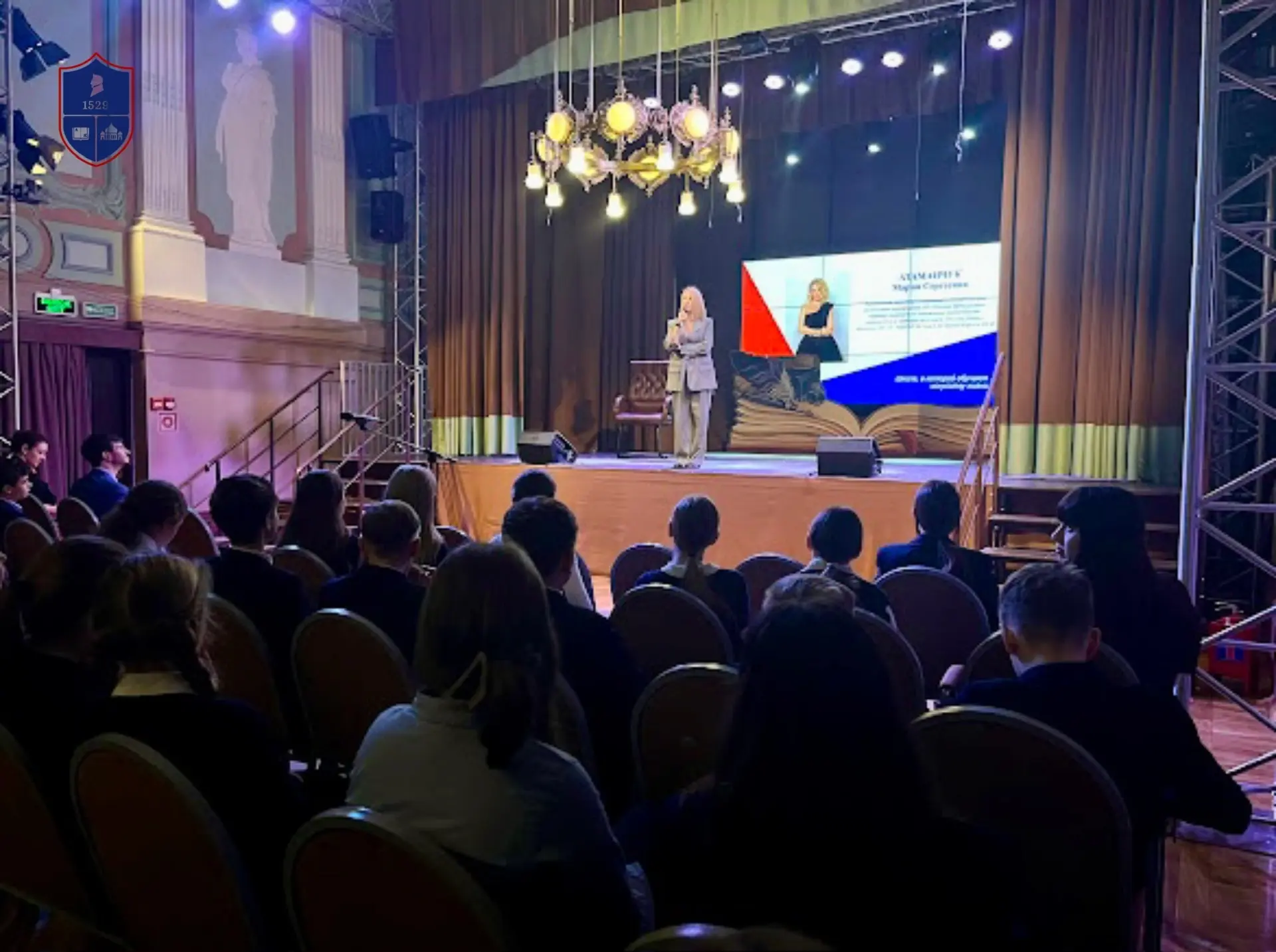 Неделя профориентации: Креативный директор 🌟  Особым, по-настоящему запоминающимся моментом стал виз