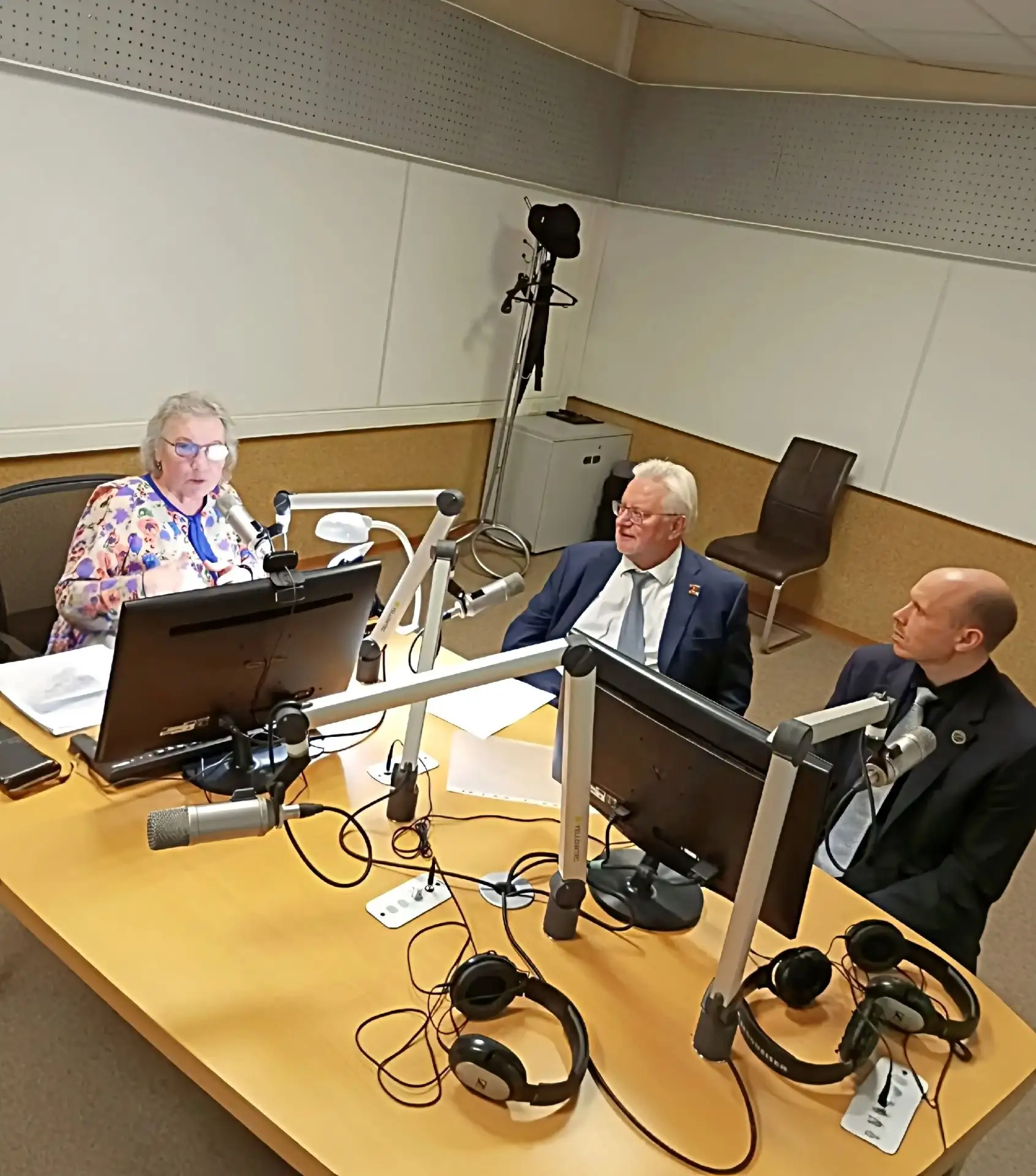🎧🎤📻 На Радио России — Санкт-Петербург состоялась радиопрограмма «ПУЛКОВСКИЙ МЕРИДИАН».
