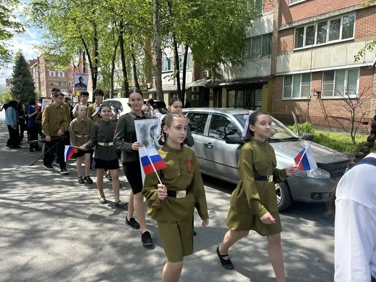 🎗️В преддверии великого праздника — Дня Победы - учащиеся МБОУ СОШ №46 им. И.М. Дзусова присоединили