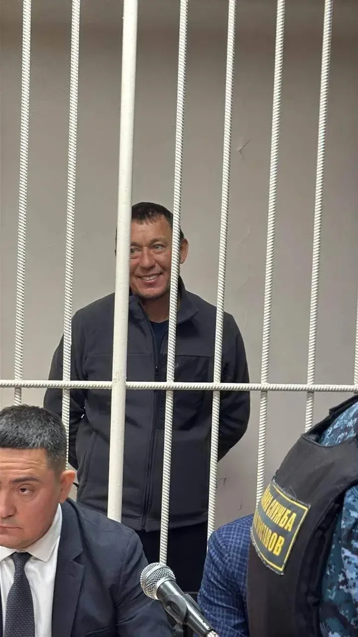 Верховный суд РТ оставил под стражей экс-мэра Нижнекамска Рамиля Муллина