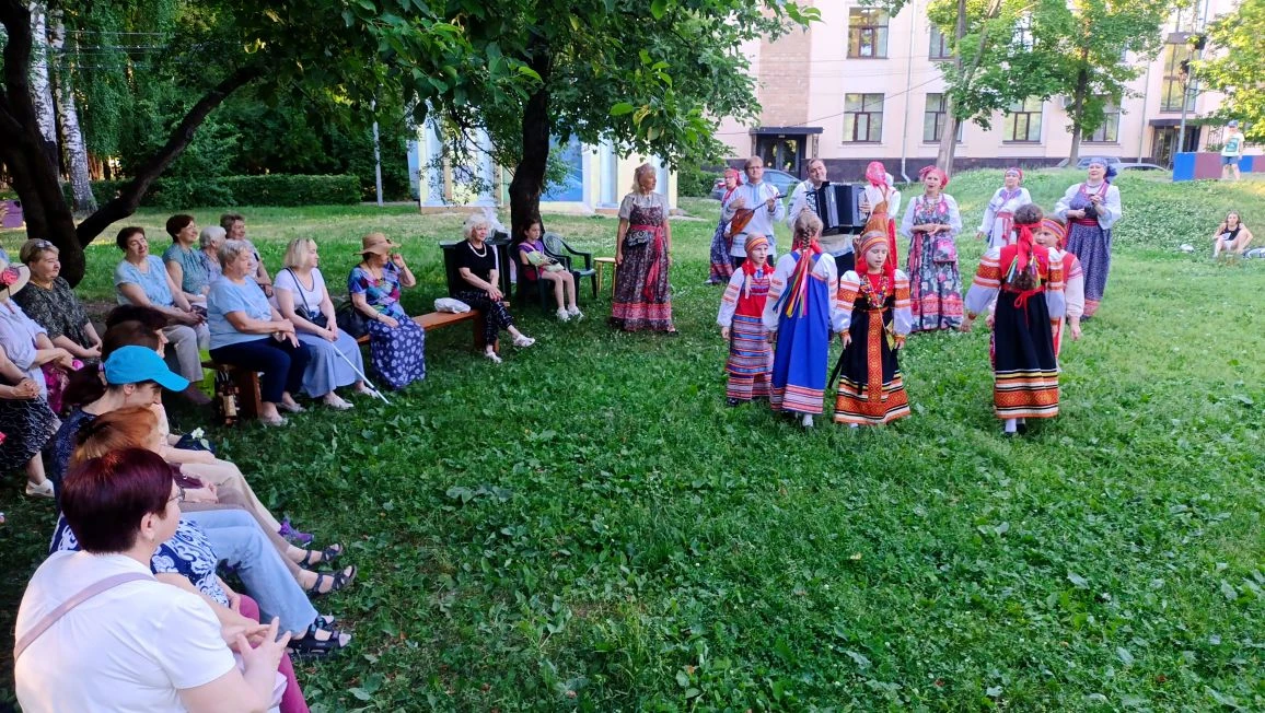 🍏«Хоровод у яблоньки»🍏

🌸10 июня 2026 года в парке «Костино» состоялся традиционный Праздник 🌳 я