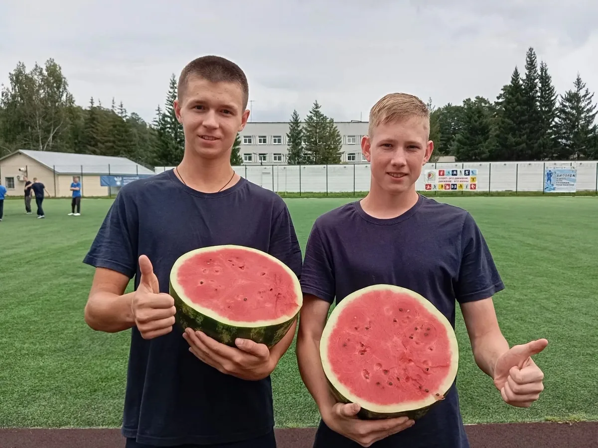 🍉Весёлый арбузник: сладкий праздник в группе № 4