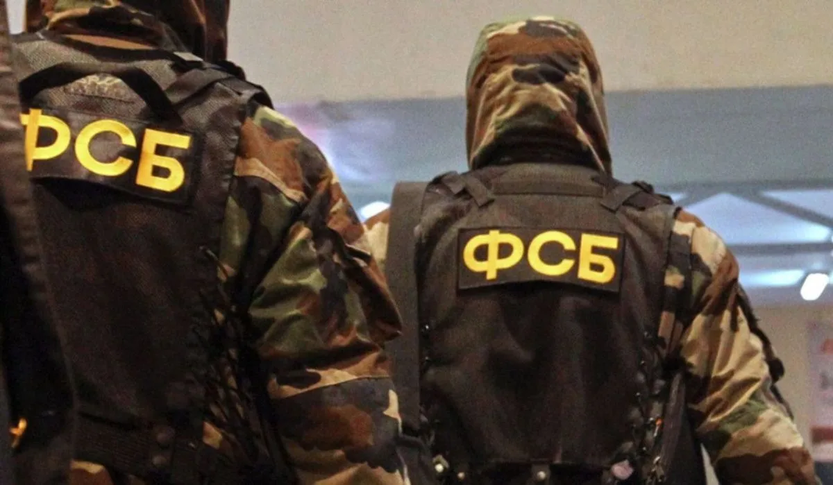 В Самарской области двоих чиновников подозревают в получении взятки
