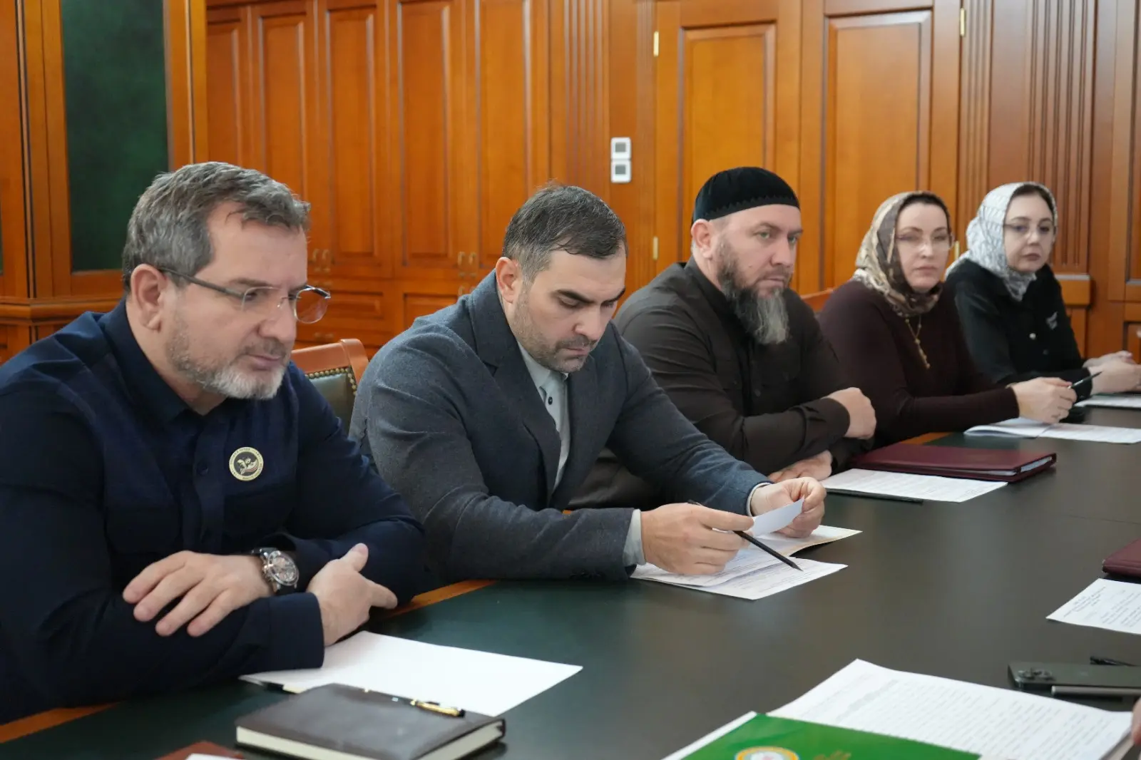 Ассаламу Алайкум!  Сегодня Руководитель Администрации Главы и Правительства ЧР Галас Таймасханов про