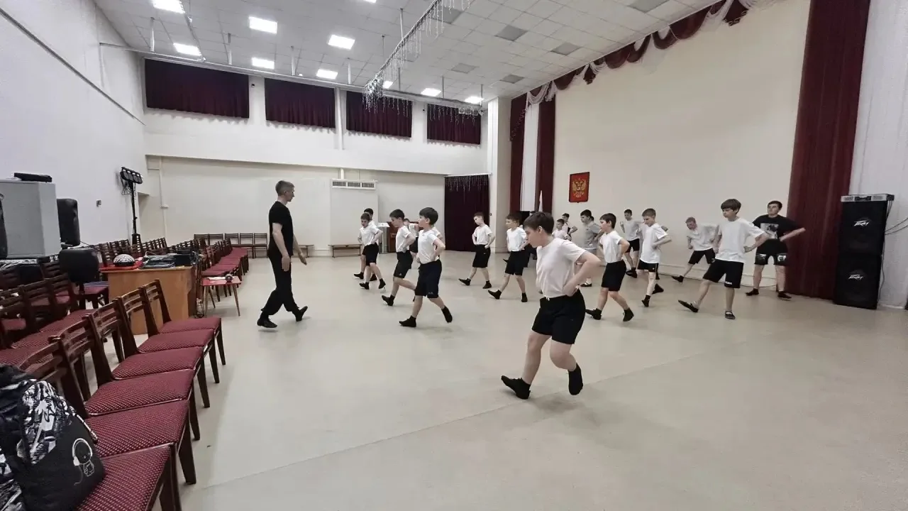 🌟 В нашей школе прошли яркие мастер-классы по народному танцу! Репетитор женского состава балетной т