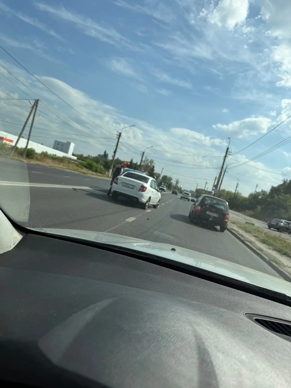Таксист и хавал, в центра в районе строй гиганта  на Карла Маркса