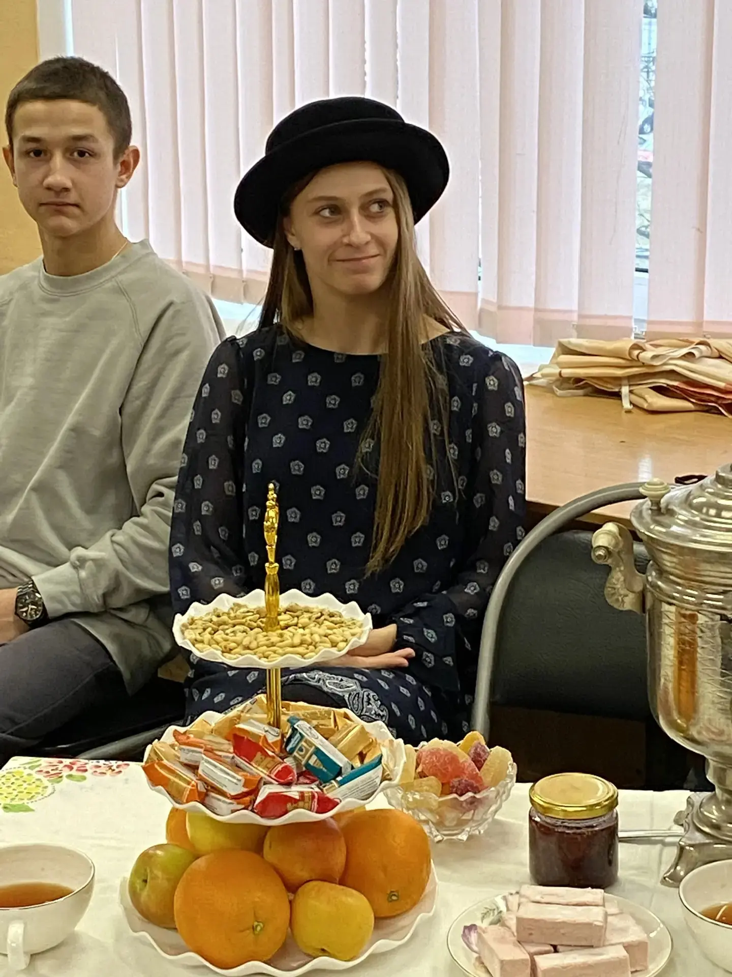 Гастрономическое путешествие 9Б класса: образы еды в русской литературе. «Литературный завтрак» (в г
