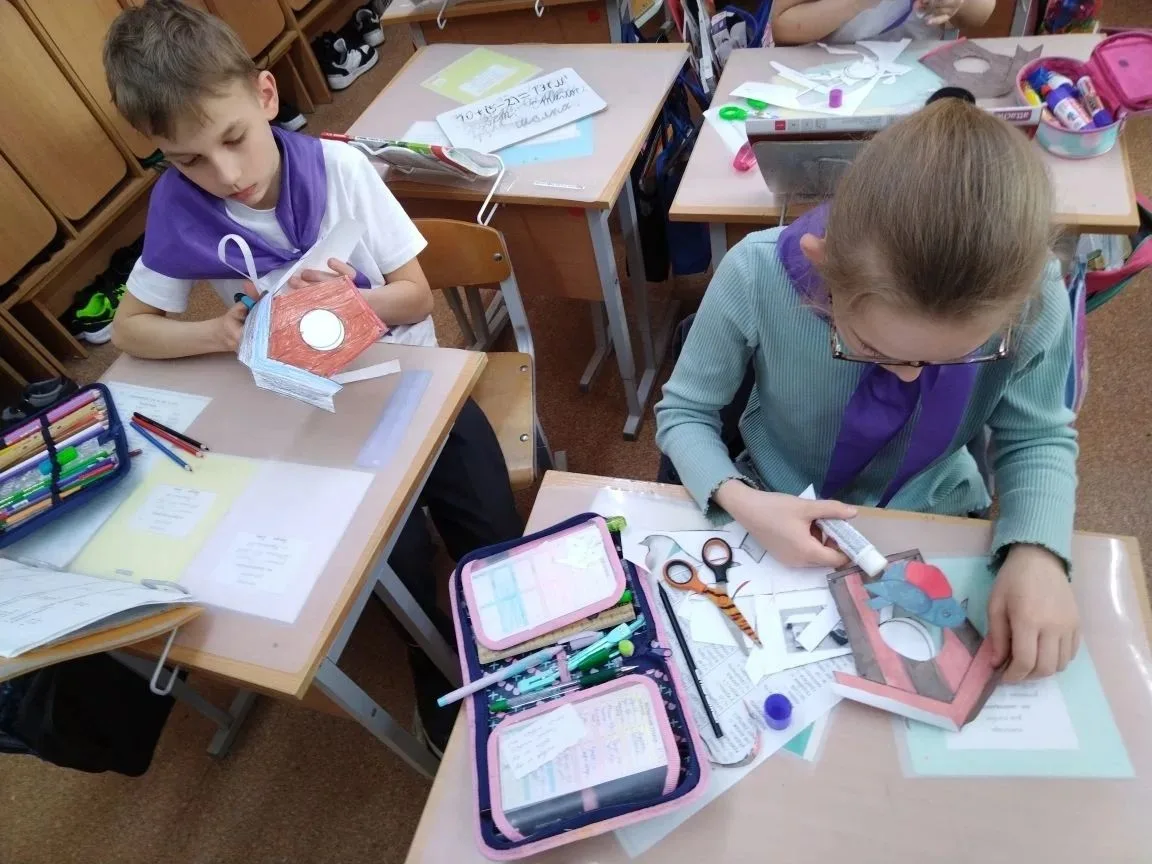Сегодня, 1 апреля, весь мир отмечает Международный день птиц! Наши «Орлята » 2 г класса , под руково