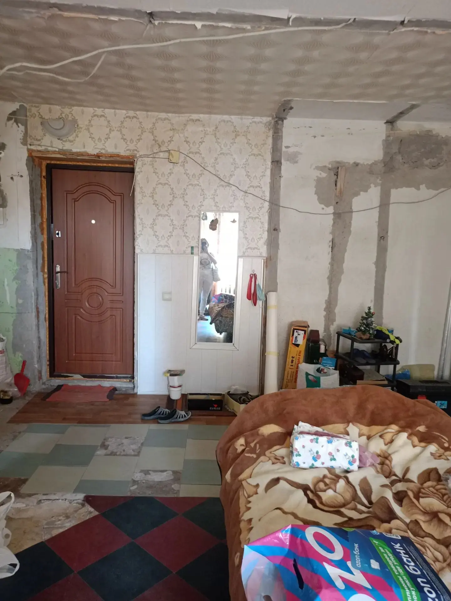 Продам 2-ком. кв-ру, ул. Малыныча 45, 5/9, не угловая, 48 кв.м. – общая, комнаты раздел...