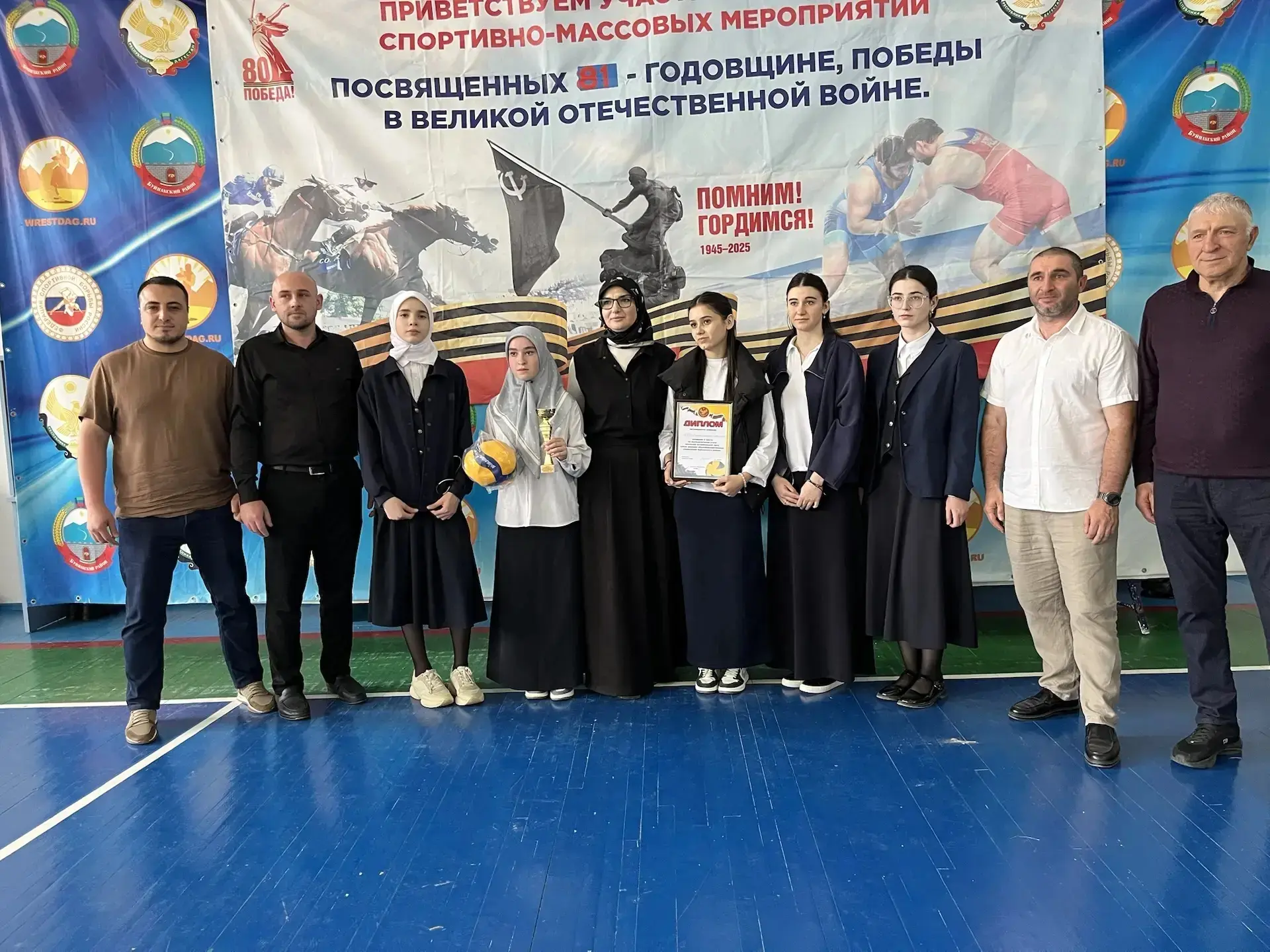 Волейбольная лига собрала лучших, а эмоции зашкаливали! 🏐🔥 27–28 марта на трёх площадках Буйнакского