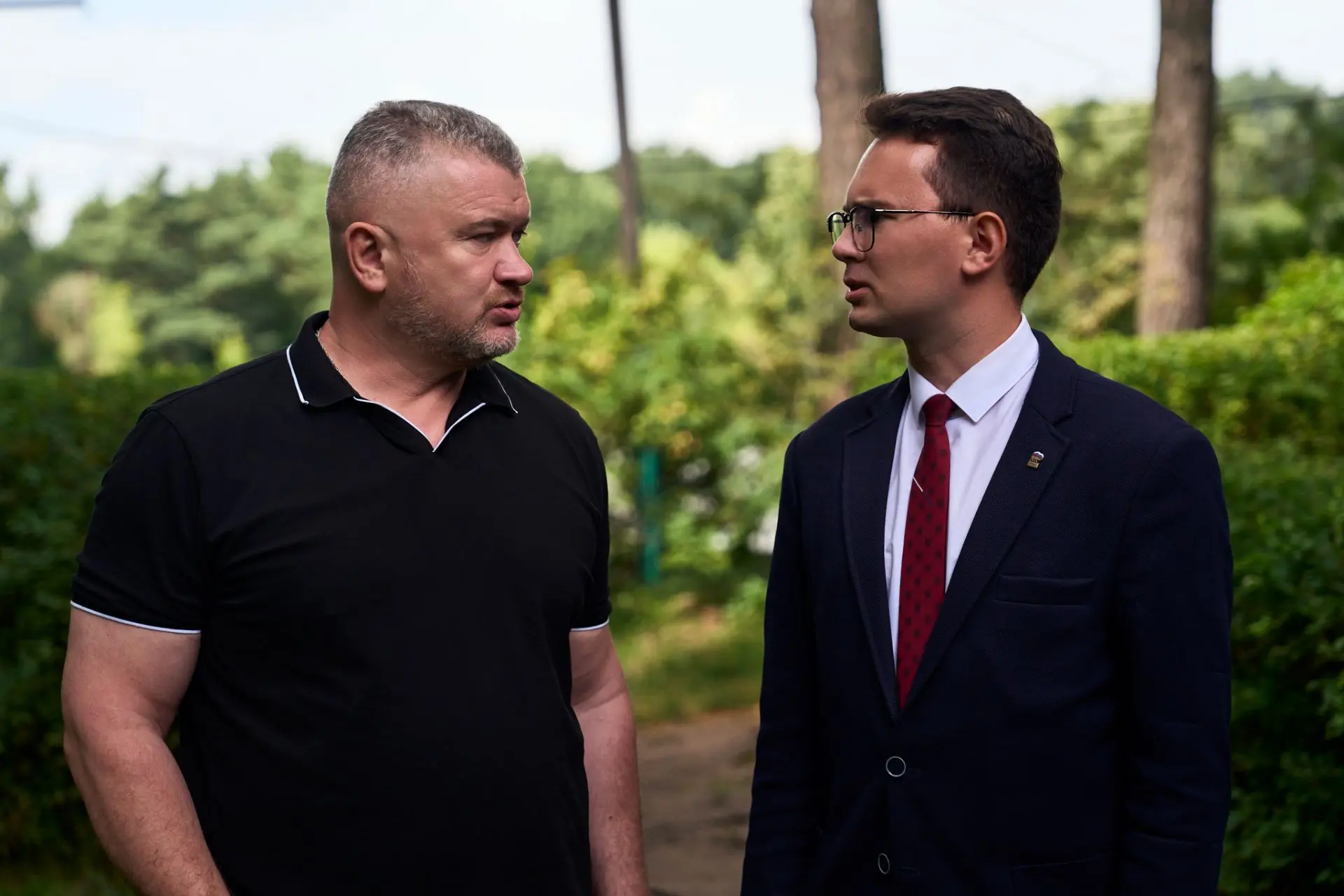 Совместно с Евгением Андриенко посетили поисково-спасательную станцию «Серебряный бор».

Станция «Се