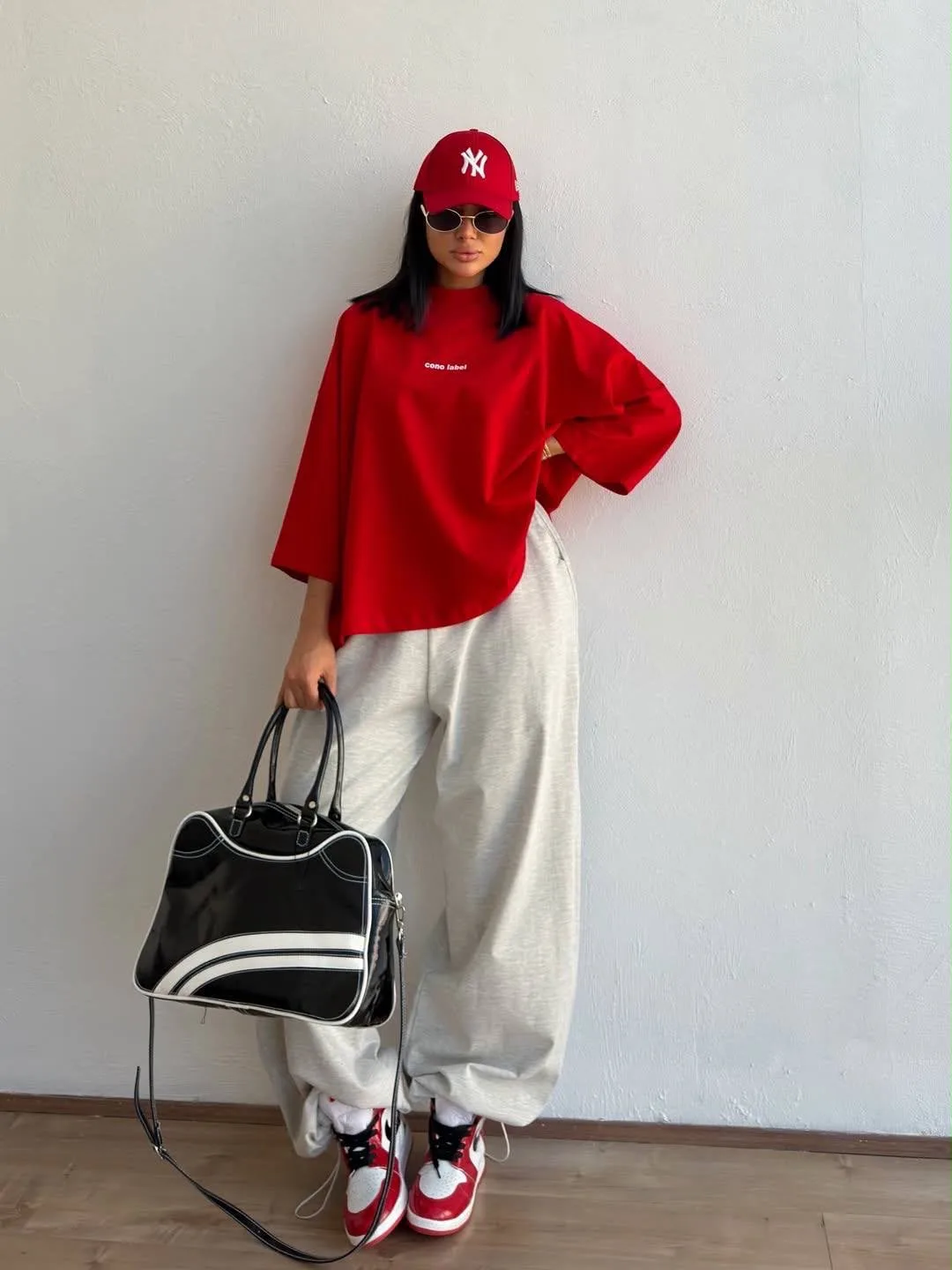 New collection 💥
🧵 Материал: двух нитка

📏 Размеры:42-48 one size 
🎨 Цвета: красный с серым , чё