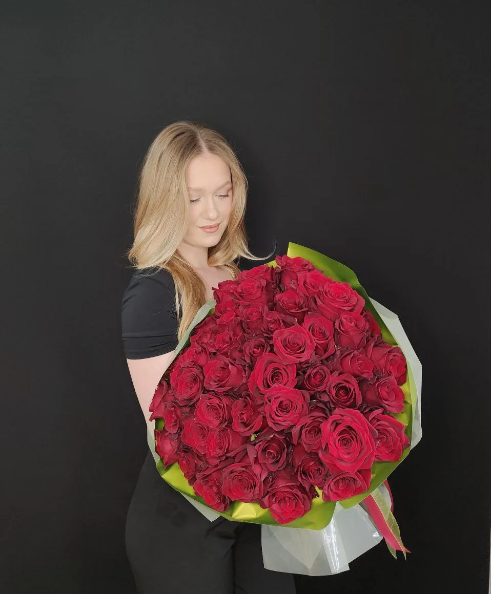🌹 Розы - классика, которая никогда не подводит.