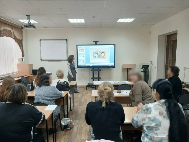 ‍ О важном — с теми, кто каждый день рядом с подростками