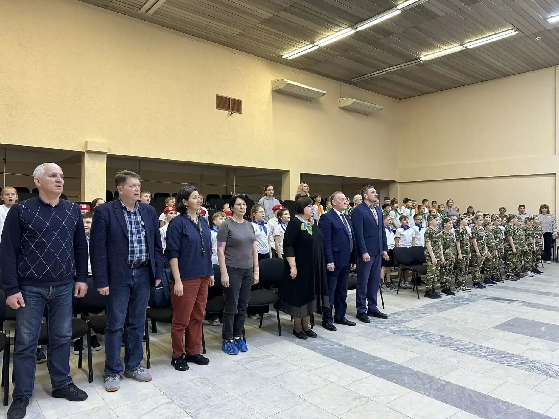 На базе МАОУ СОШ № 28 прошли зональные соревнования военно-патриотической игры «Зарница 2.0»   13 ап