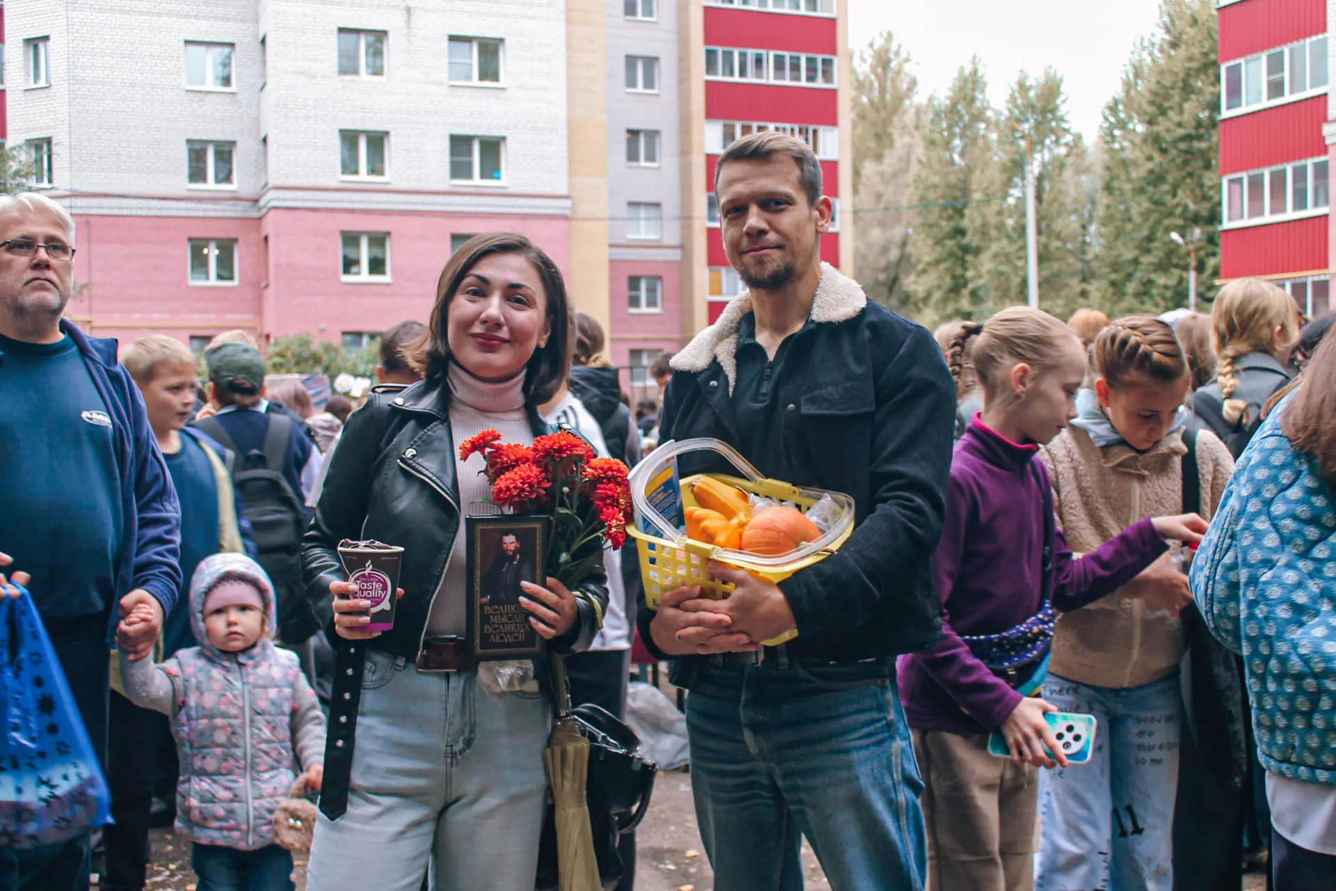 Помните в школе ярмарки были? Я очень любил такие мероприятия. Только раньше мы воображ...