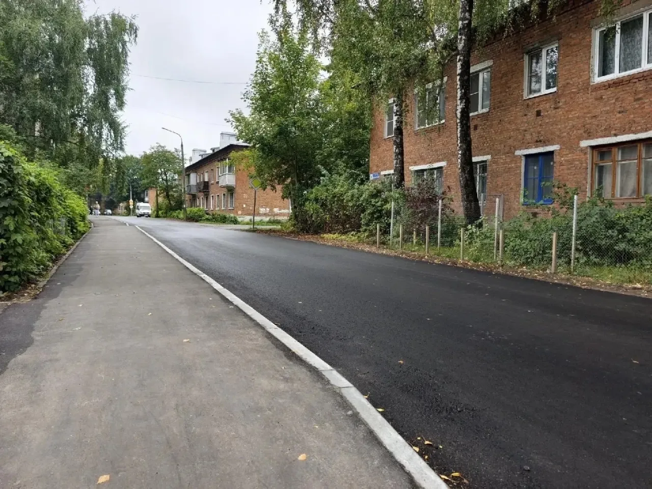 В Орехово-Зуеве завершили благоустройство проезда Лермонтова: обновили дорогу длиной бо...