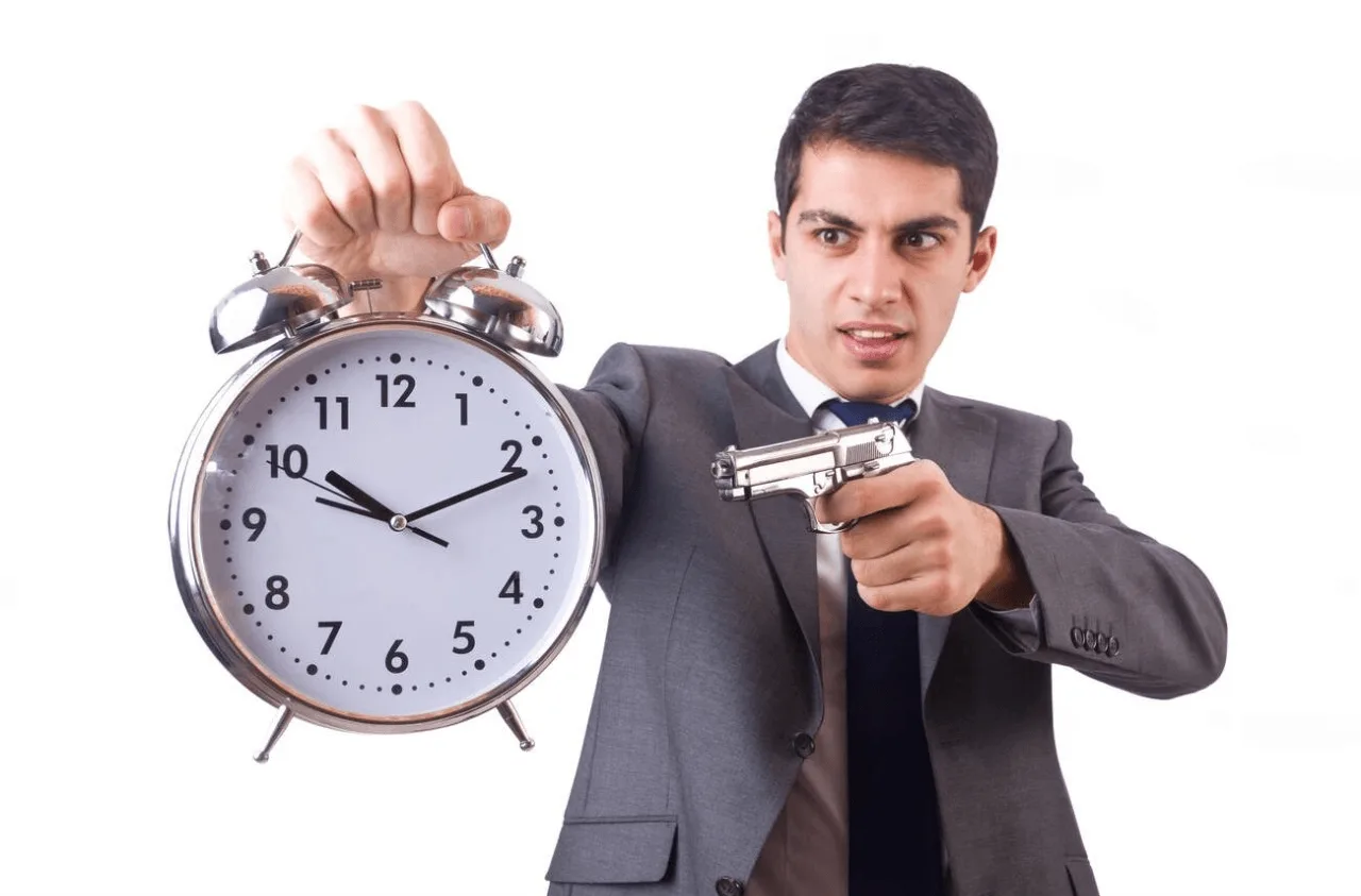 5 вещей, которые убивают Ваши часы 
https://kdtime.ru/blog/5-veshchey-kotorye-ubivayut-vashi-chasy/
