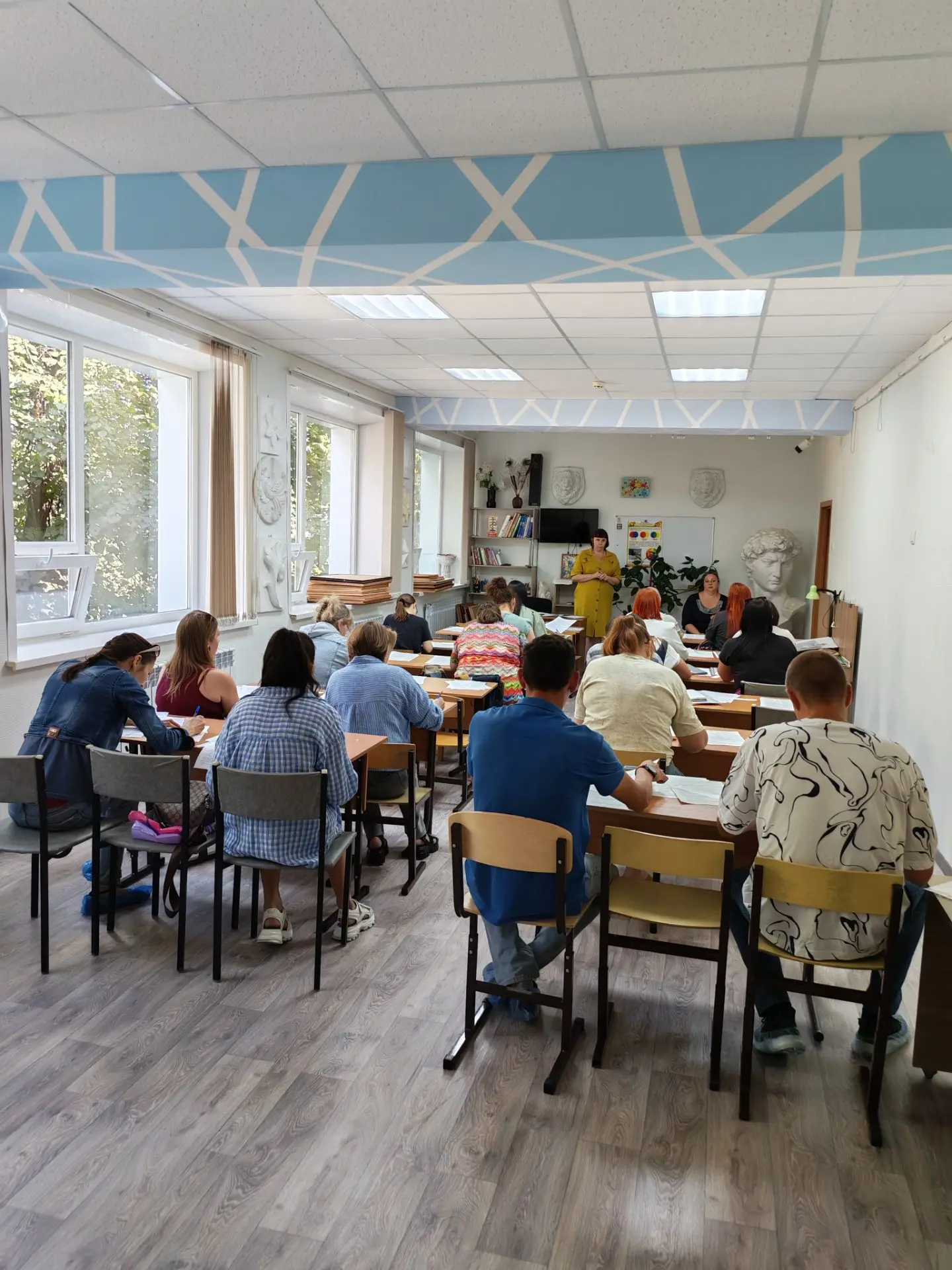 ✅ Первое знакомство состоялось!