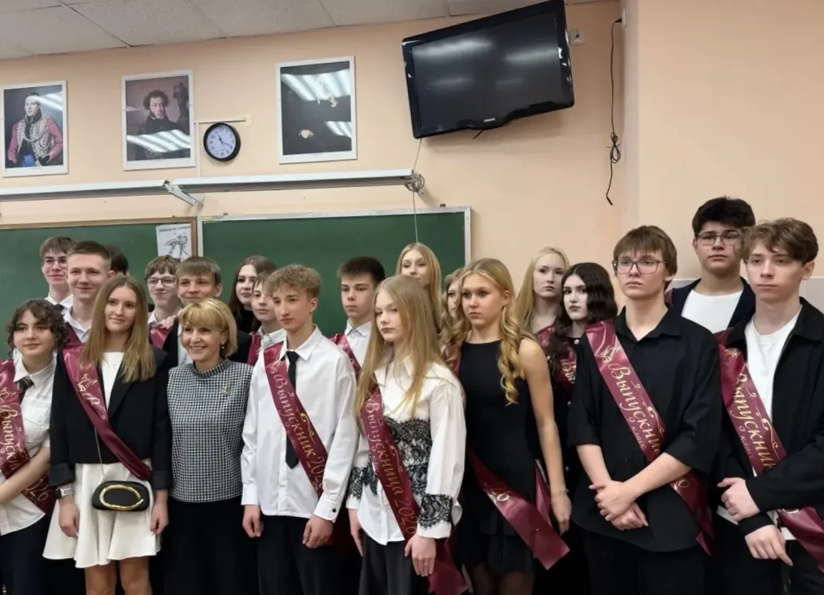 🫶 Продолжаем #челлендж поддержки выпускников
Напоминание на сегодня: «Каждый мастер когда-то был уч