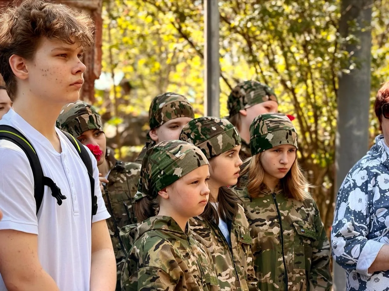В преддверии празднования Великой Победы наша школа присоединилась к общегородской акции «Красные гв