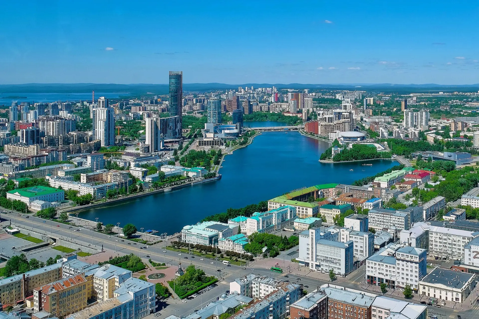 1 августа. Суббота. Лето продолжается 🥳

Хочется верить, что этот месяц подарит нам ещё много солнц