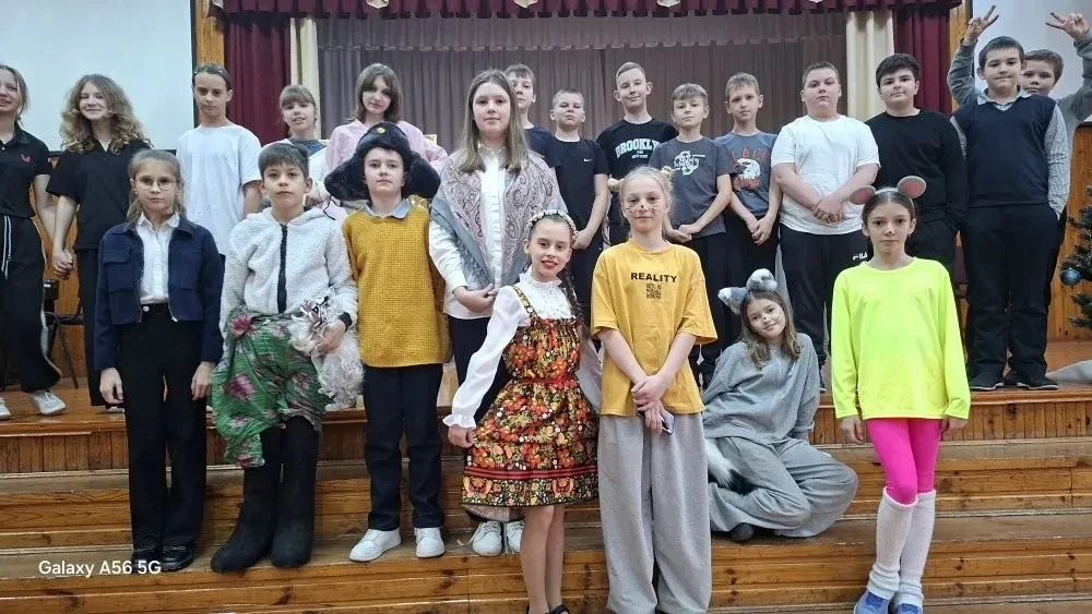 АПЛОДИСМЕНТЫ, ЗАНАВЕС, ТРИУМФ! 🎭✨ Если вы думали, что мудрость — это скучные нотации из учебников, з