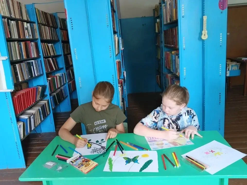 Лето прекрасная пора для детского отдыха. У каждого ребенка оно свое - радостное, светл...